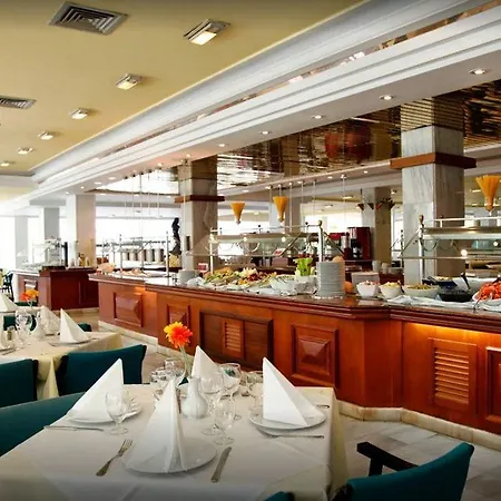 Отель Alua Boccaccio 4*